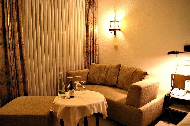 פרוידנשטאדט Hotel Restaurant Baeren חדר תמונה