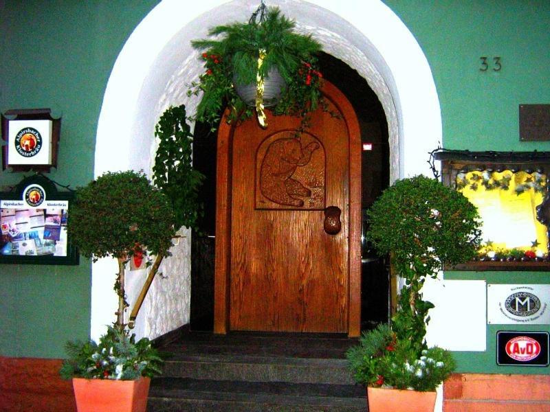 פרוידנשטאדט Hotel Restaurant Baeren מראה חיצוני תמונה